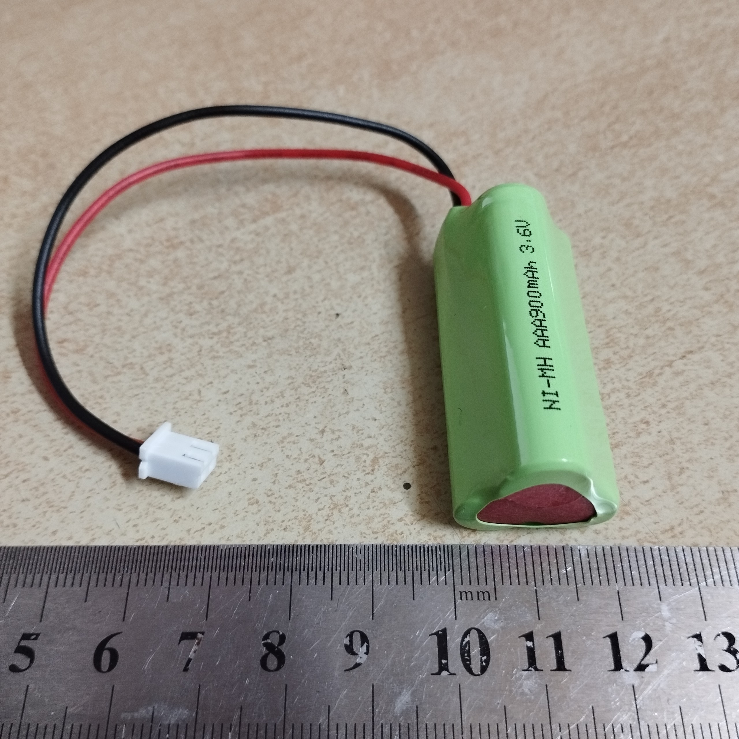 Pin sạc xếp chồng tam giác điện áp 3.6V dung lượng 900mah