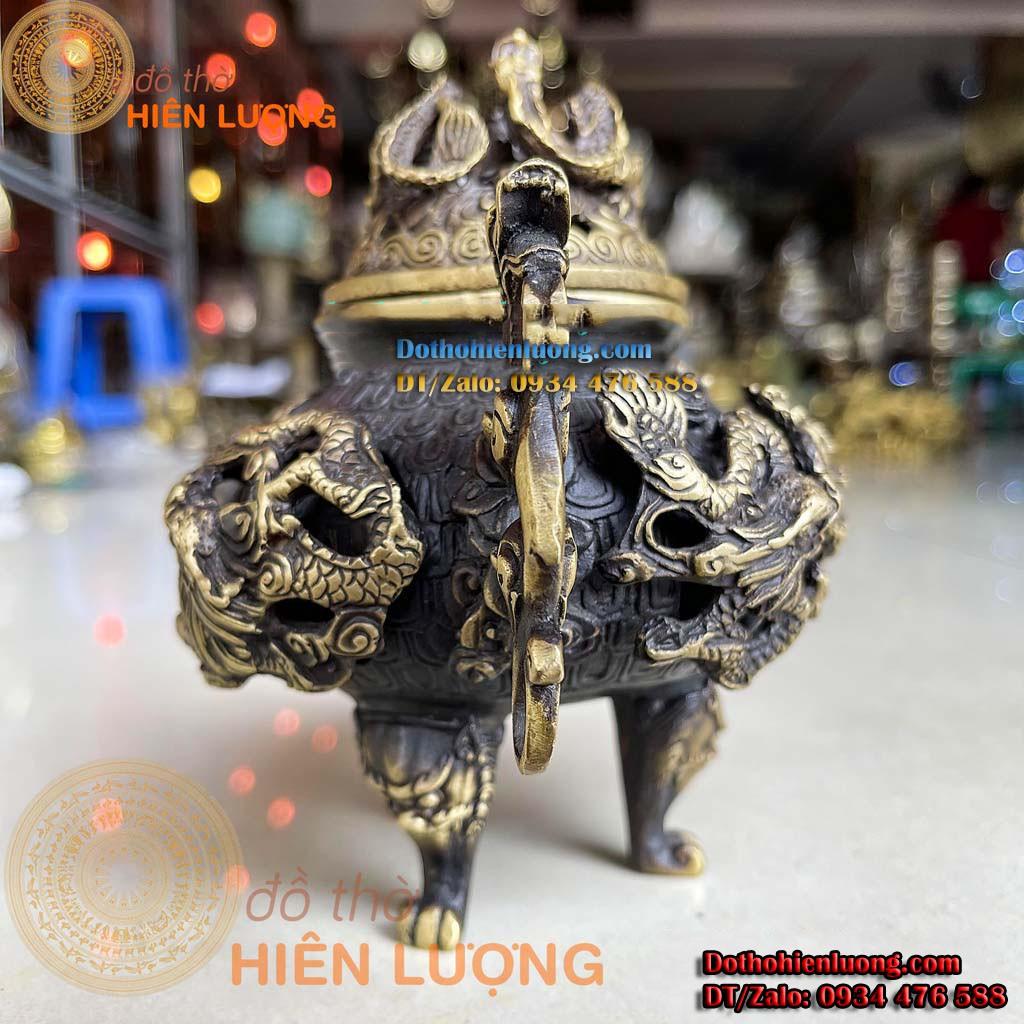 Đỉnh Xông Trầm Song Long Chầu Nguyệt Thủng Màu Đen Bằng Đồng Phong Thủy