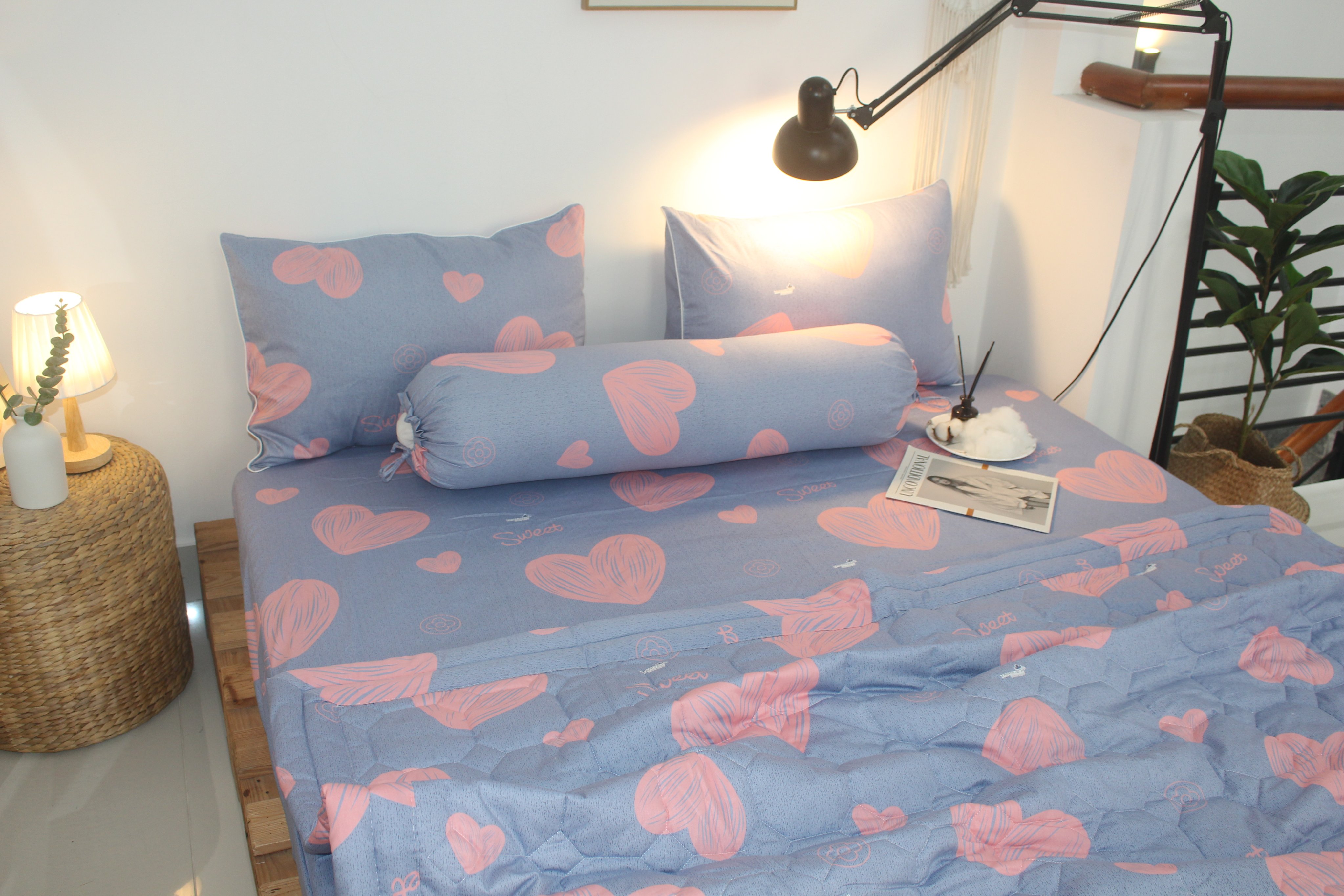 Bộ Drap Gối Cotton -Mẫu Trái Tim- vải dày dặn, mát mẻ, siêu thấm mồ hôi
