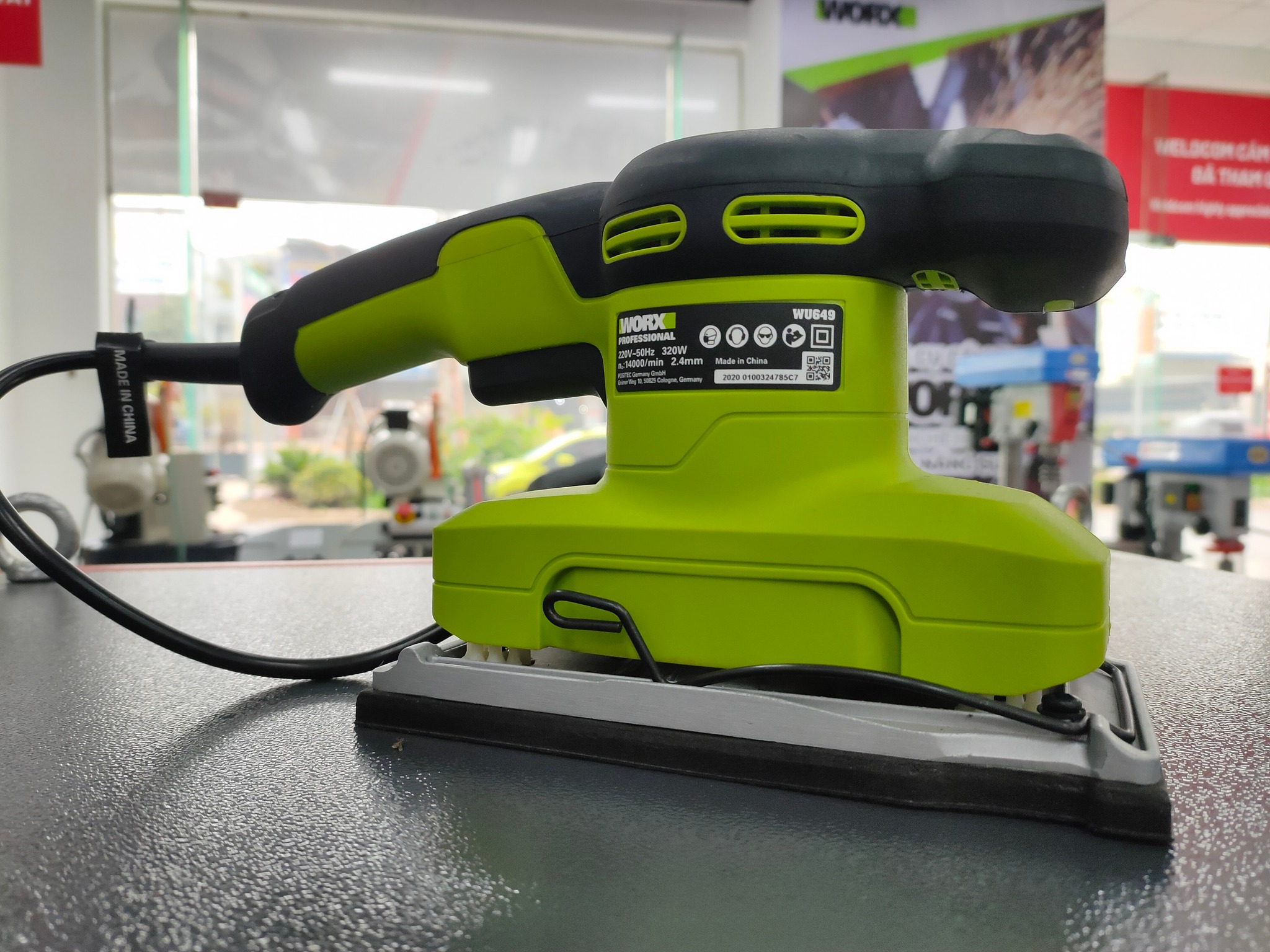 Máy chà nhám rung 320W WU649 - Worx Green