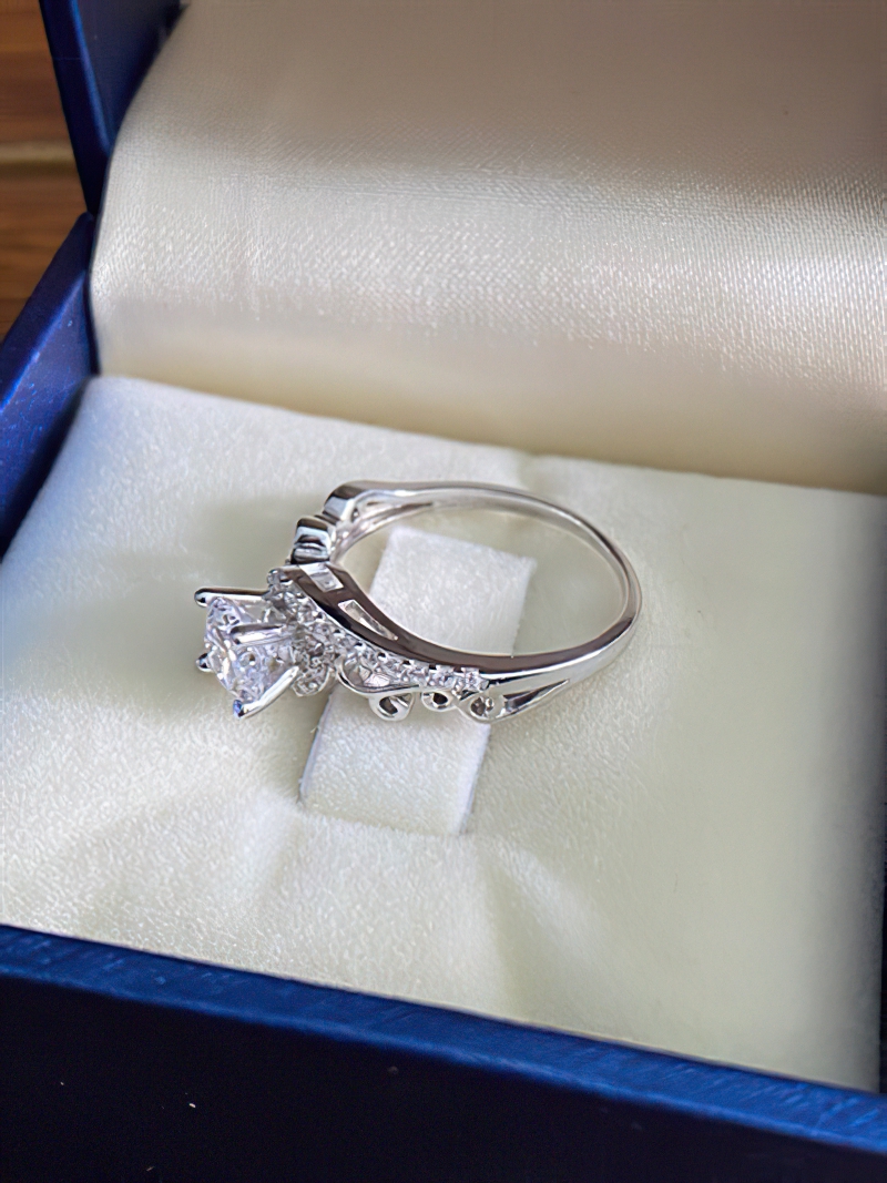 Nhẫn Nữ Đính Đá CZ - MOON Jewelry