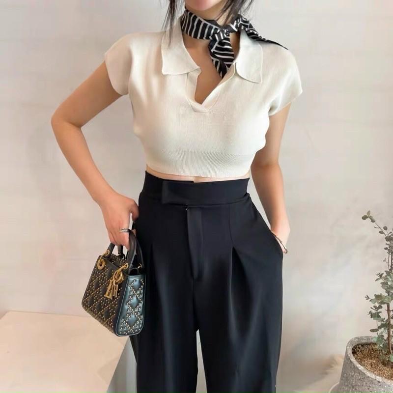 Áo len croptop cổ bẻ v tay hến