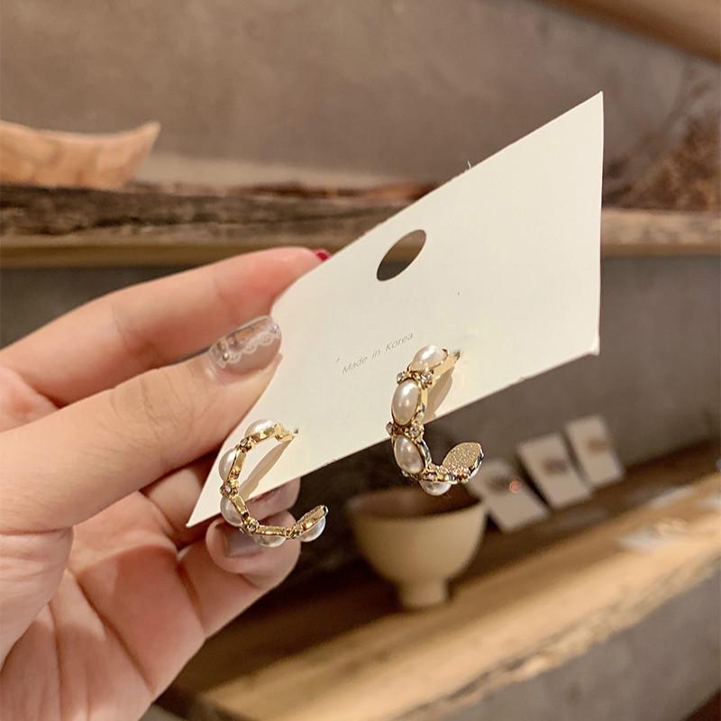 Khuyên tai hình chữ c đính ngọc phong cách hàn quốc