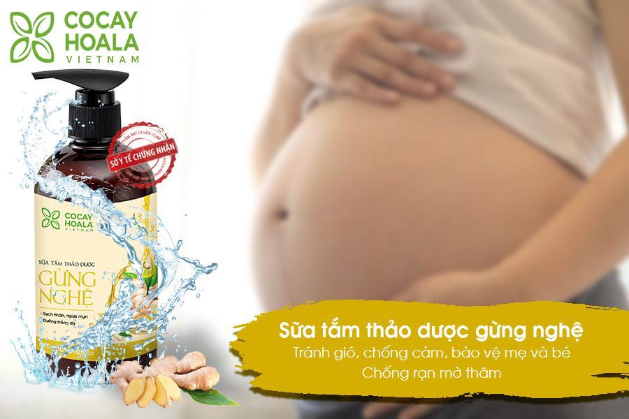 Combo 2 chai sữa tắm thảo dược gừng nghệ COCAYHOALA mờ thâm, ngăn ngừa mụn lưng, viêm lỗ chân lông, đặc biệt an toàn cho da nhạy cảm - Tặng ngay Xà bông dừa tẩy tế bào chết Coboté