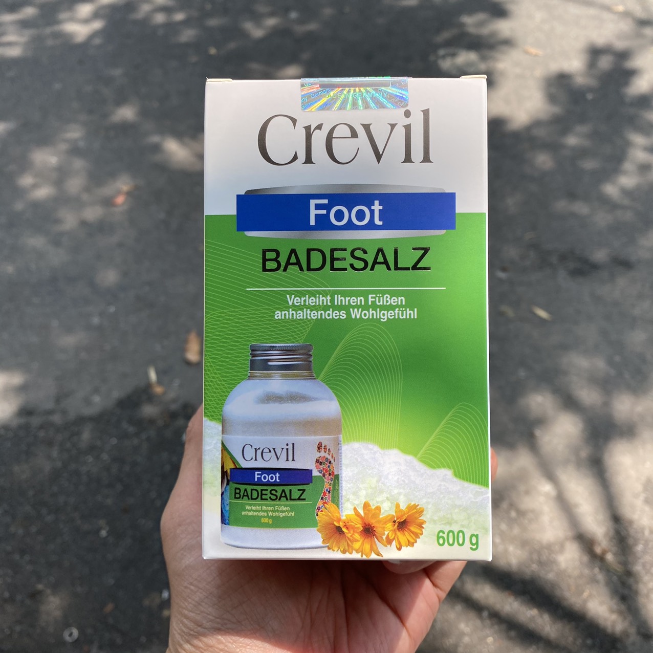 Muối ngâm chân thảo dược Crevil Foot Badesalz đau khớp, hôi chân (600g) - KBM02