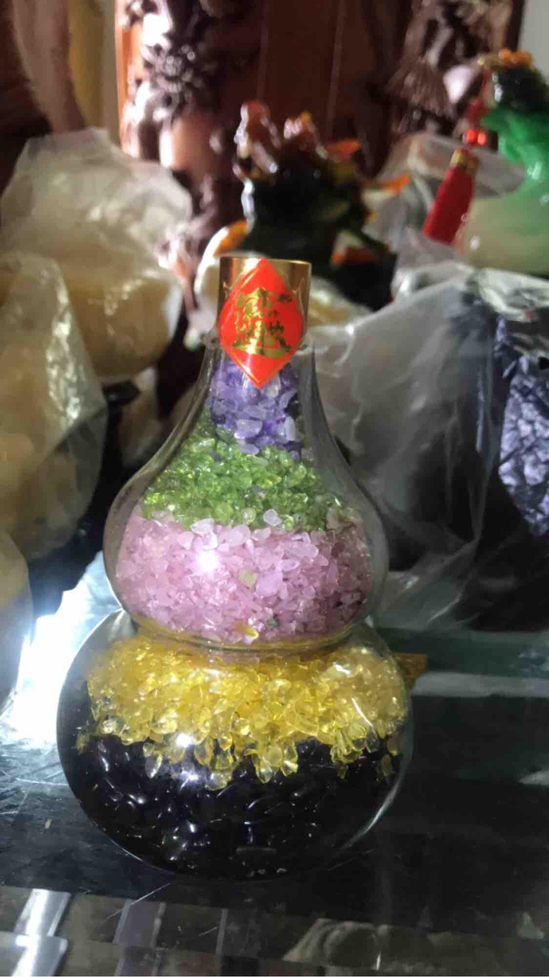 Tượng Hồ Lô phong thủy Hút Tài Thạch Anh đa sắc màu tự nhiên Anh Chị để bàn làm việc  bàn thờ Thần Tài Size vừa cao 15cm ngang 10cm ĐẸP ạ