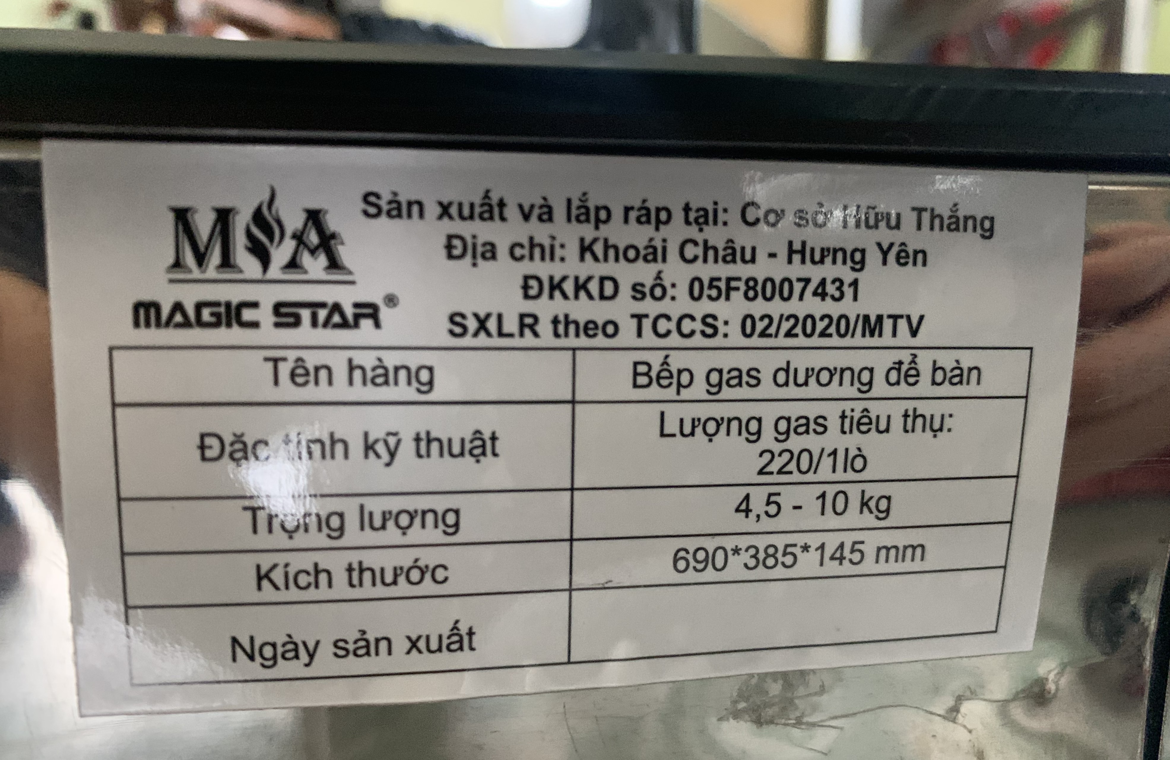 Bếp gas dương kính cường lực Magic Star MA86A-05 khung inox không gỉ, mâm chia lửa đồng thau, công nghệ đánh lửa Magneto tiết kiệm nhiên liệu