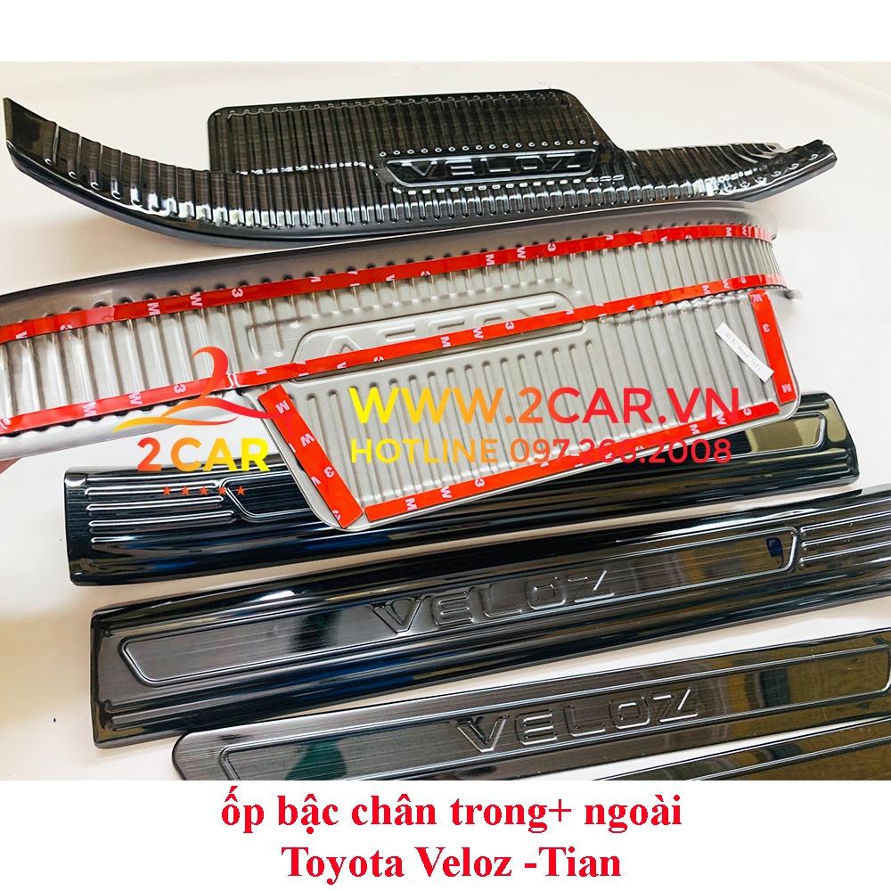 Ốp Bậc Cửa, Nẹp Bước Chân xe TOYOTA VELOZ 2022-2023 HàngTitan