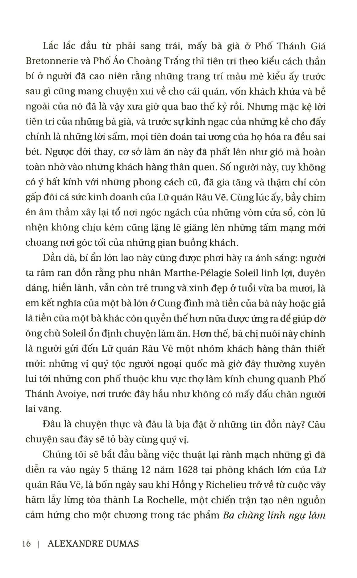 Sách - Người bí ẩn khoác áo hồng Y (bìa cứng) - Tác phẩm kinh điển- Tiểu thuyết- 2H Books
