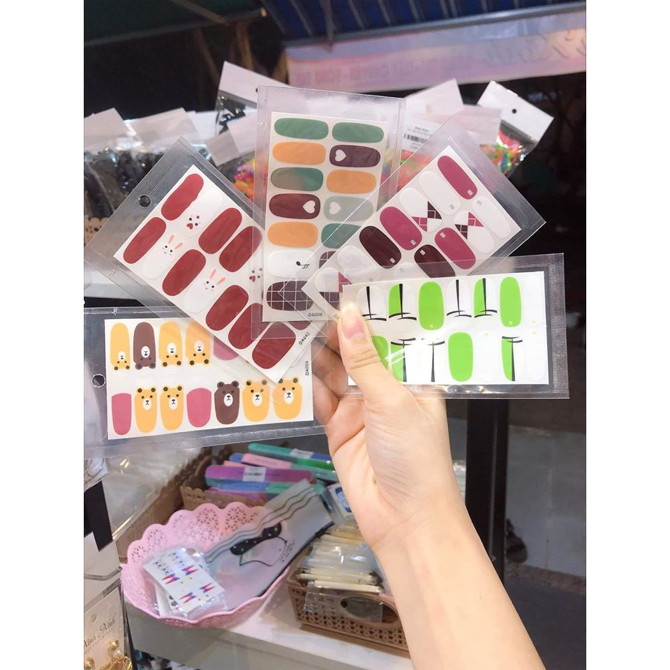 Combo 5 set Sticker dán móng tay trang trí 3D ( Giao mẫu ngẫu nhiên)