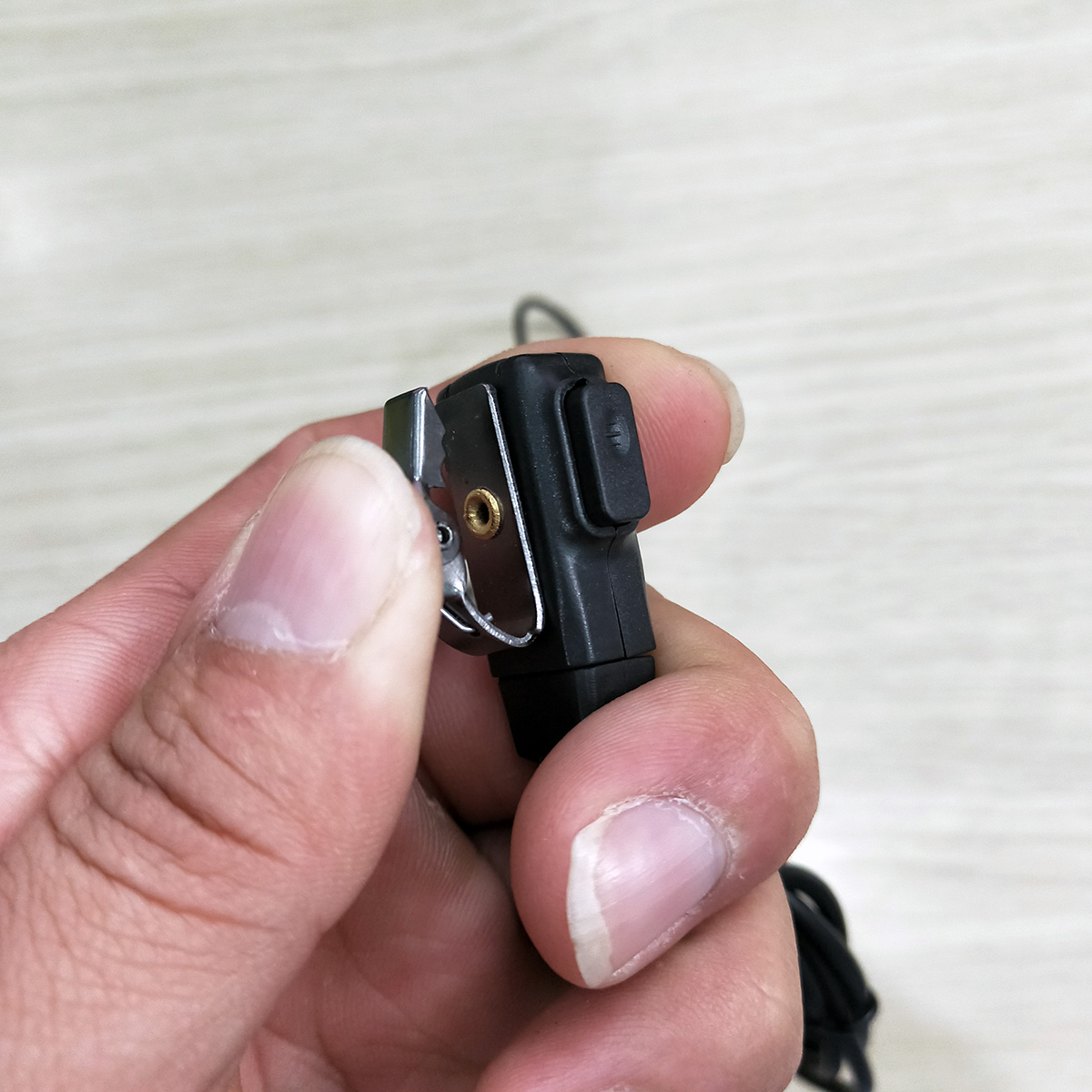Tai nghe ống hơi cho bộ đàm Motorola, Icom, Kenwood, HYT,... - Hàng nhập khẩu