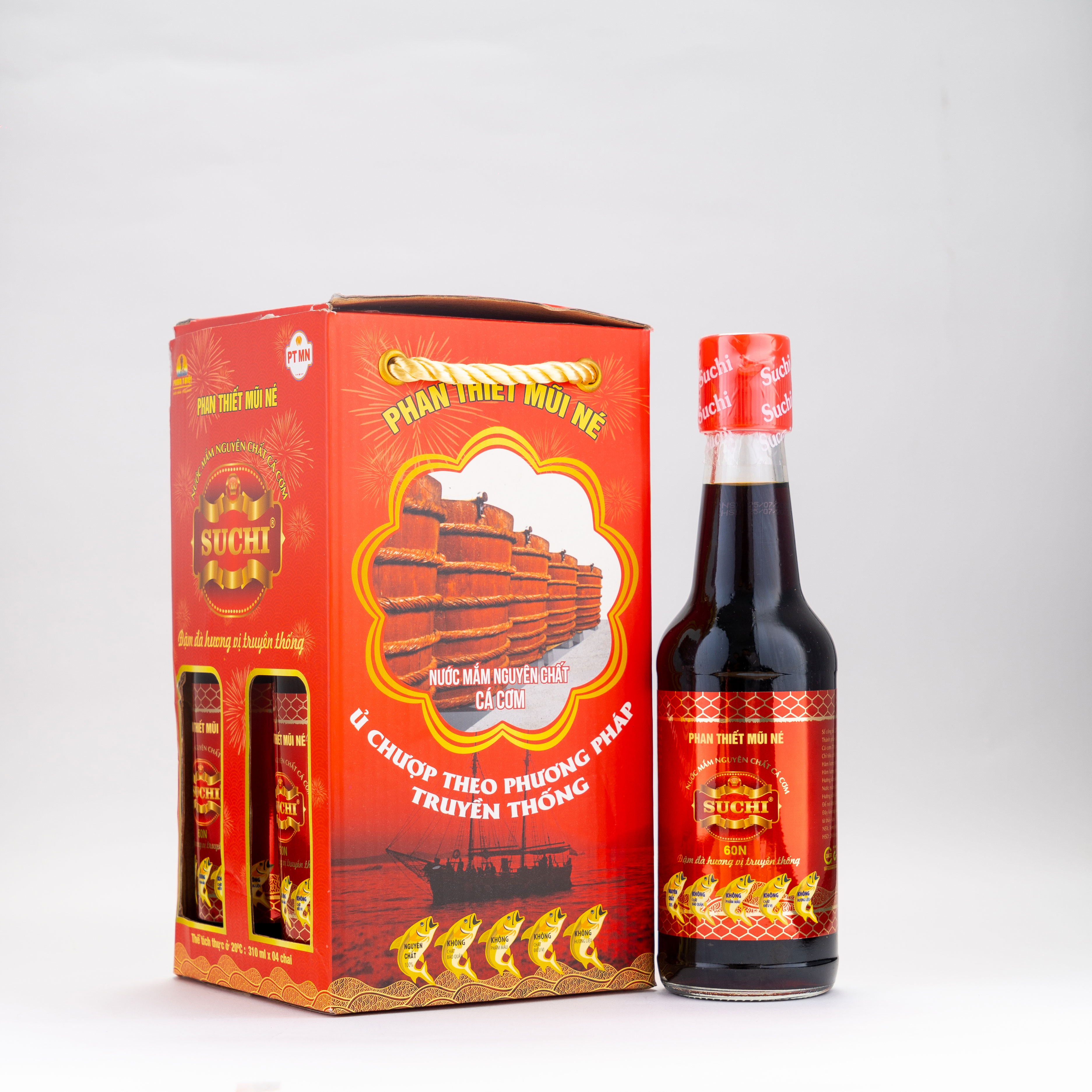 Nước mắm nguyên chất SUCHI 60N đạm tự nhiên, sánh đặc , có Chứng nhận Chỉ Dẫn Địa Lý, đang xuất khẩu Mỹ và bán trên Amazon Mỹ, giải thưởng OCOP 4 Sao của Bộ Nông Nghiệp