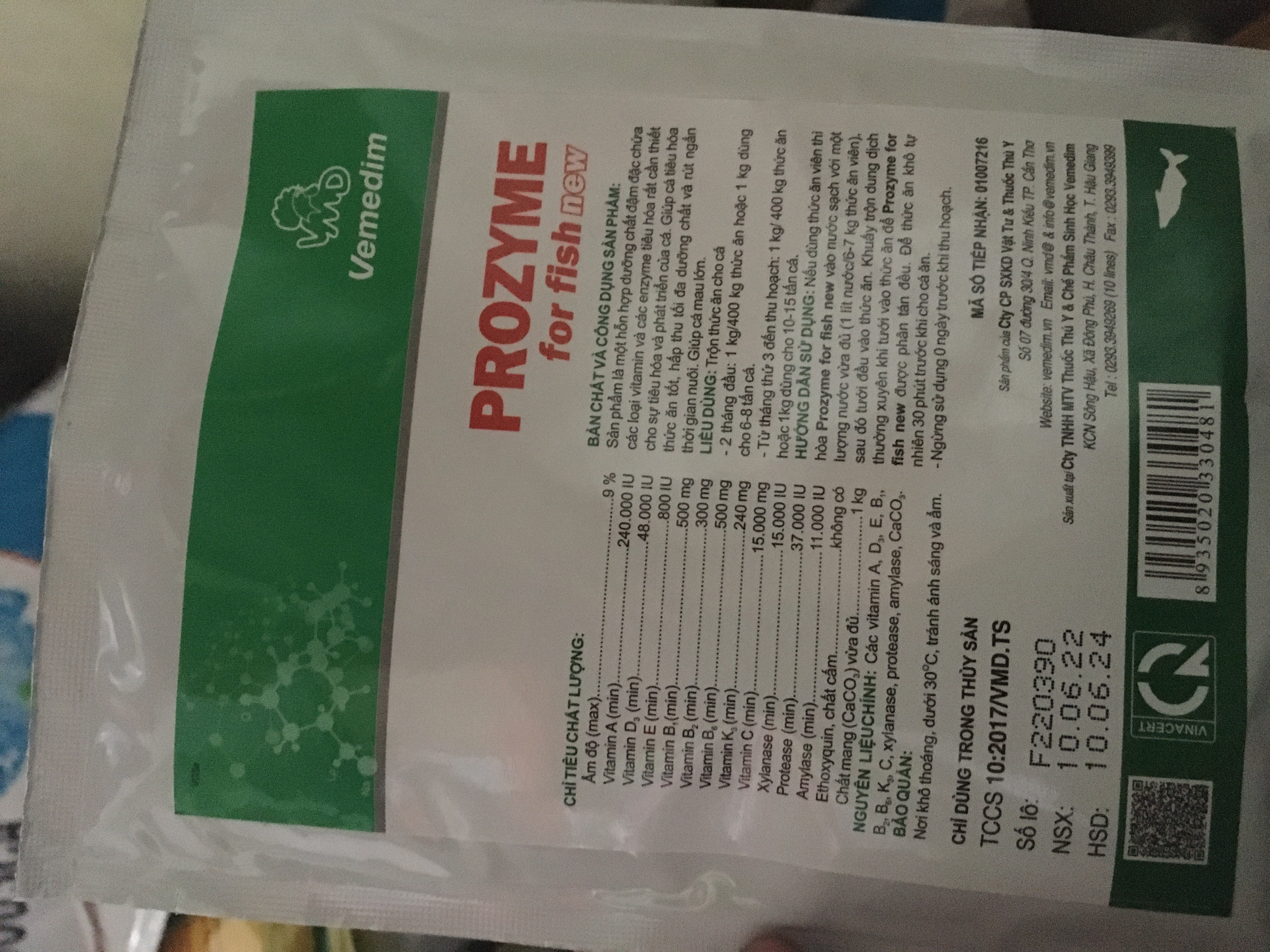 Prozyme for fish new men tiêu hoá cho cá , giúp cá hấp thụ nhiều dưỡng chất , ,giúp cá mau lớn khoẻ mạnh dùng cho cá lóc, cá basa, cá kèo ... vêmdim