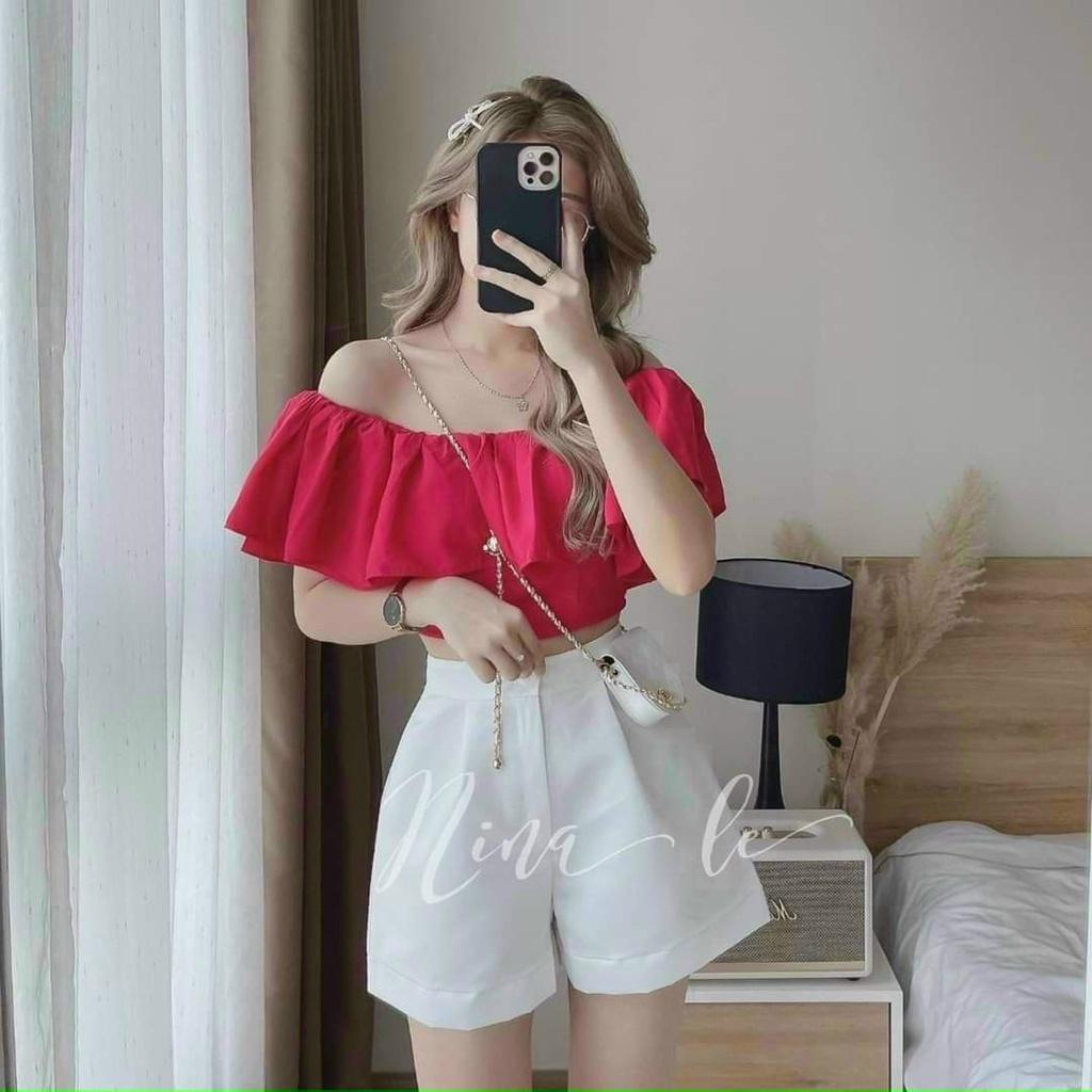 TBL Set áo xanh bơ trễ vai bèo lai kèm quần đùi short trắng tiểu thư mẫu Nina Lê