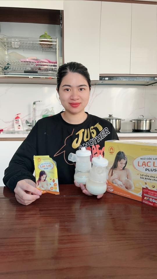 Ngũ cốc lợi sữa Lạc Lạc Plus mới cao cấp 39 loại hạt giúp mẹ bổ sung vitamin và khoáng chất, canxi giúp xương chắc khỏe 600g (hộp 30 gói)