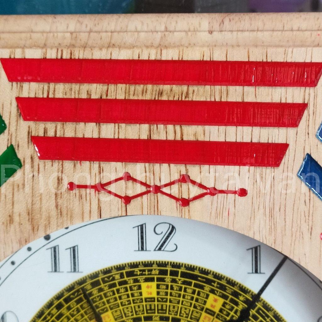 Đồng Hồ Thái Cực Bát Quái La Kinh Gỗ Đào Chuyển Vận Phong Thủy 30cm.