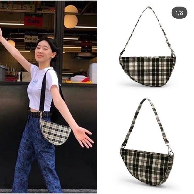 TÚI CARO TRẮNG ĐEN THỜI TRANG