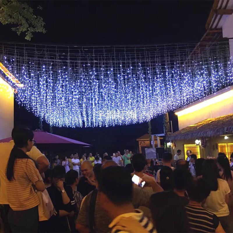 Đèn Led Thả Mành Cao Cấp 12m 60 Sợi