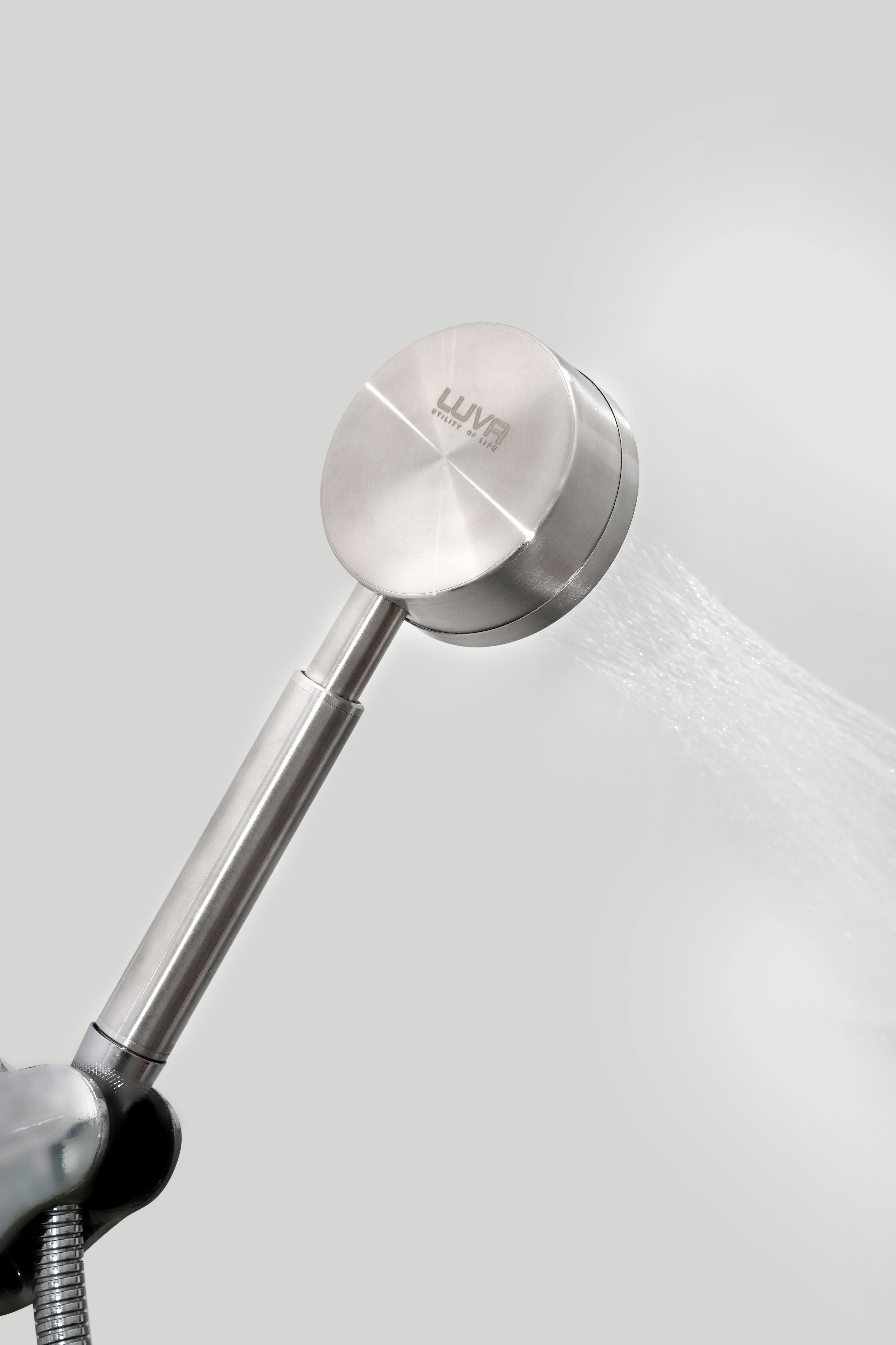 Vòi sen tăng áp LUVA VS5, inox 304, BH 1 năm, đổi lỗi 100 ngày, phun nước dạng xoắn ốc