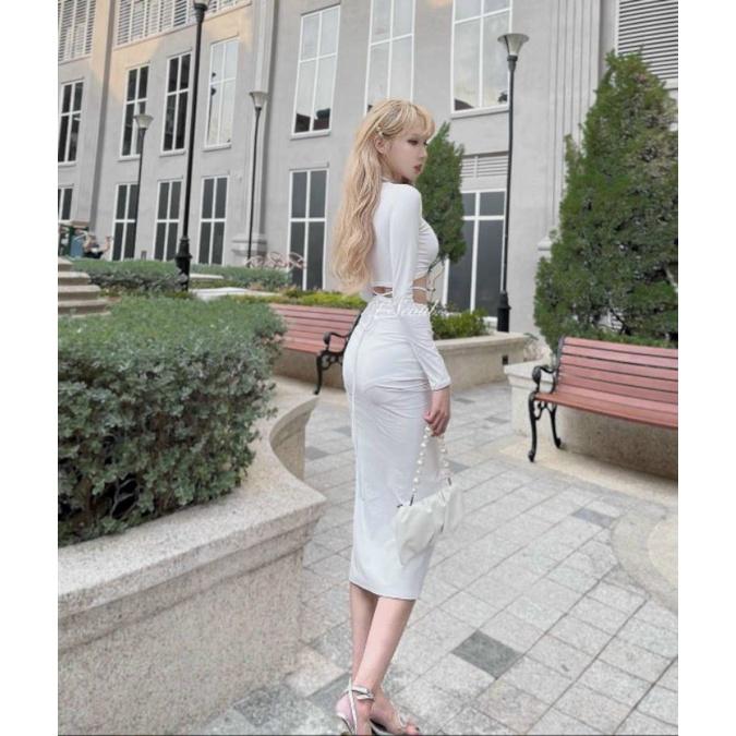Sét áo croptop tay dài cổ yếm chân váy nhún xẻ tà