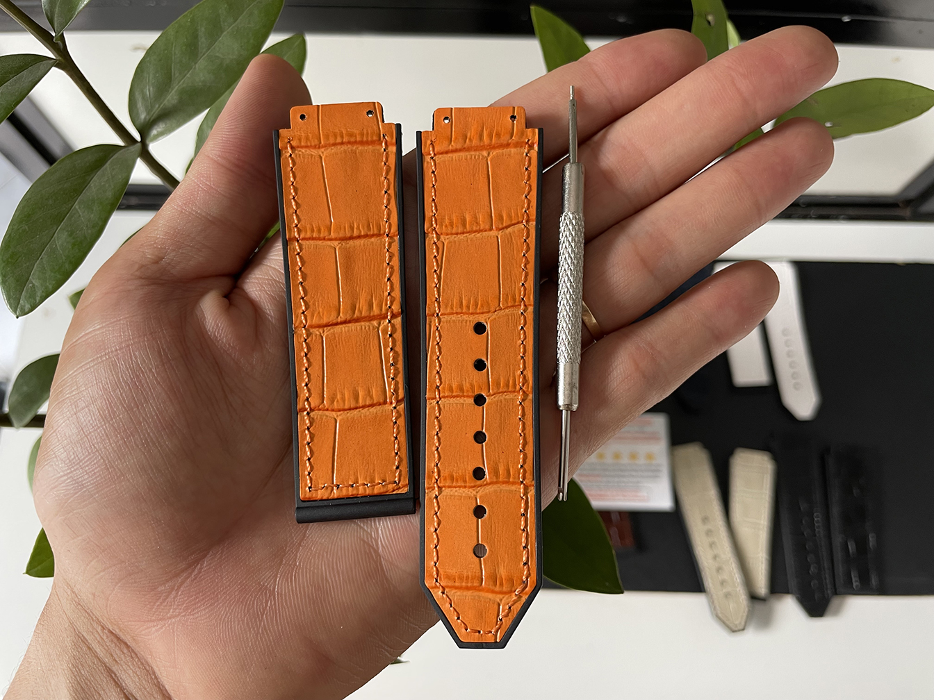 Dây đồng hồ Hublot cho nam size 42 - Dây da Hublot size 19 x 25 x 22mm tặng dụng cụ thay dây