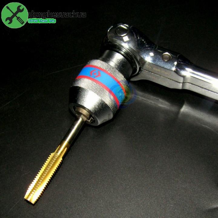 Đầu vặn taro Kingtony 39124012M loại 1/2 lỗ vuông 6mm-12mm