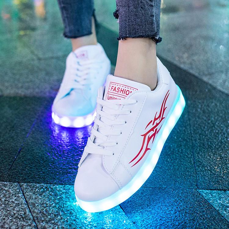 Giày phát sáng họa tiết sóng cành cây phát sáng 7 màu 11 chế độ đèn led style hàn quốc