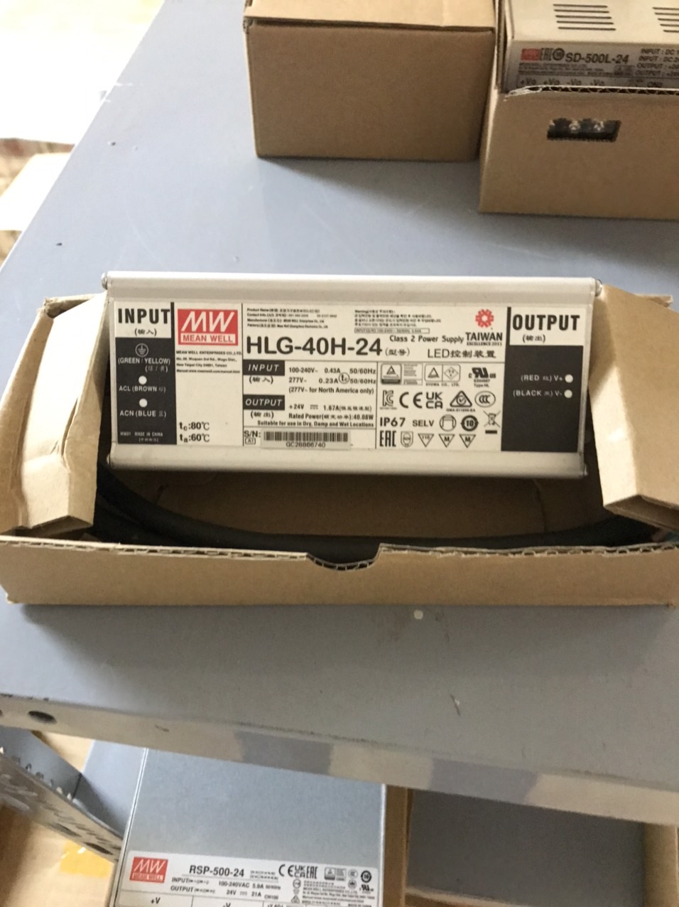 Nguồn LED Driver HLG-40H-24 Meanwell (40.08W 24V 1.67A)