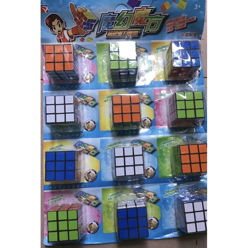 Vĩ 12 cục rubik lớn