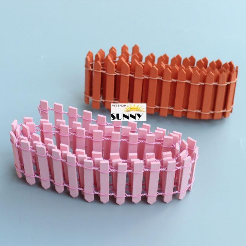 Hàng rào gỗ trang trí chuồng thú cưng