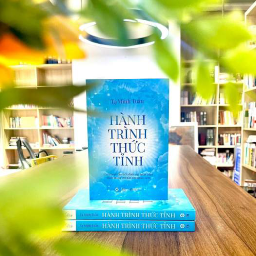 Hành Trình Thức Tỉnh 