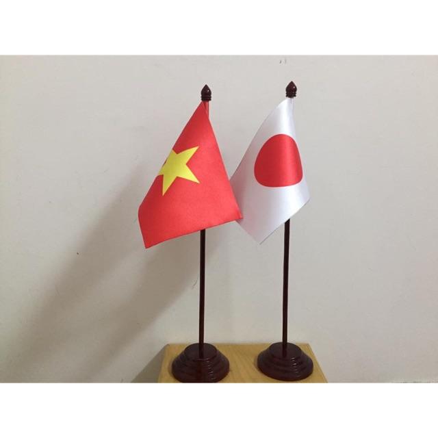 Cờ để bàn đế gỗ đơn các nước