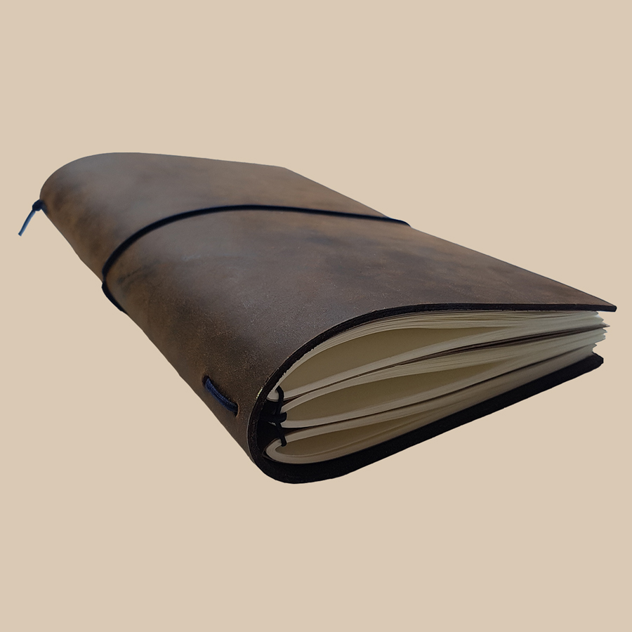 Sổ da Midori Màu Ngựa Điên size regular 23x12 gồm 3 ruột sổ Trắng trơn