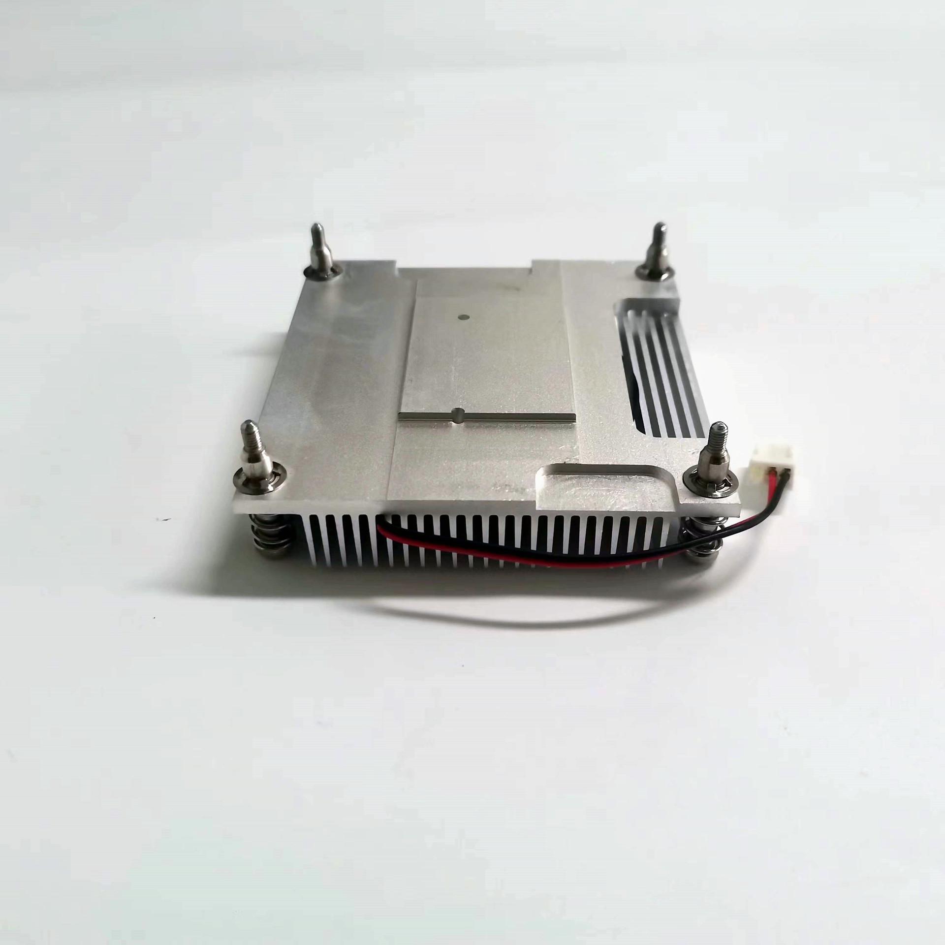 Bộ tản nhiệt máy tất cả trong một điều khiển công nghiệp thuận lợi nhất card đồ họa Bộ tản nhiệt CPU Chiều cao nền tảng 115x Quạt khung 17mm7010