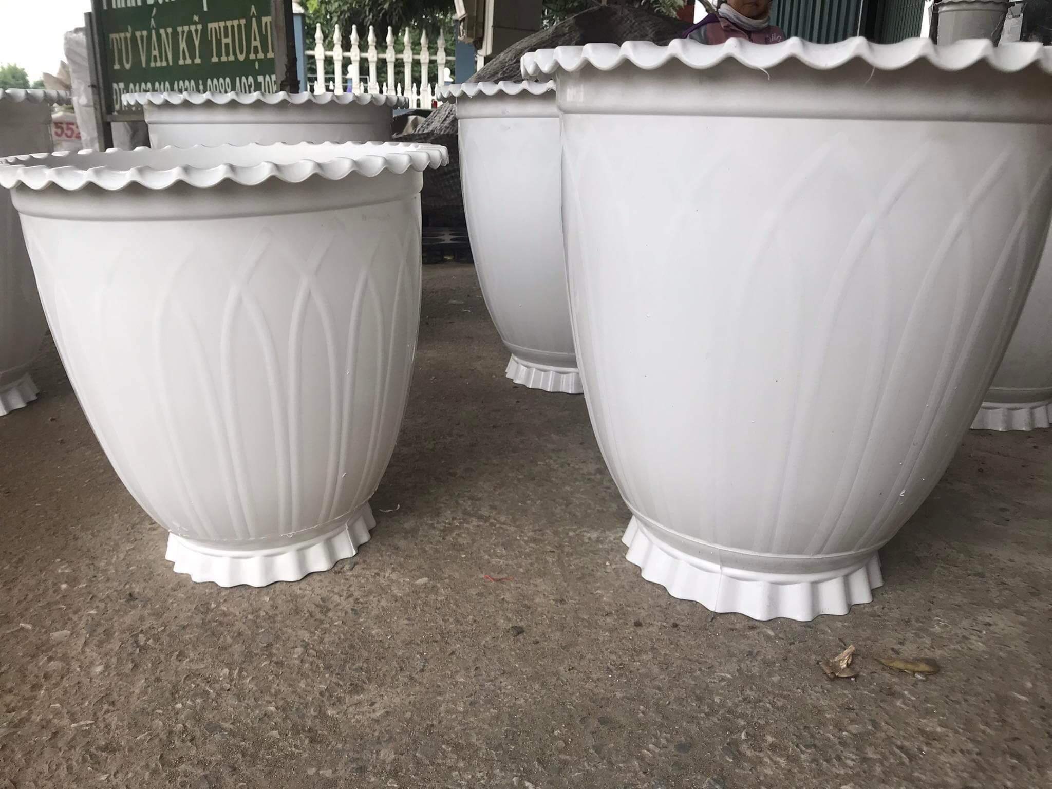 CHẬU NHỰA VÀNH SÓNG TRỒNG HOA- CÂY - CẢNH KT 38 X37X20 cm
