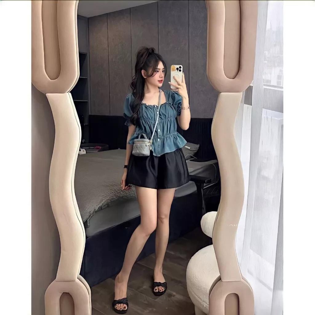 Áo Jeans Nữ Chun Ngực Cộc Tay Cúc Cài Bo Chun