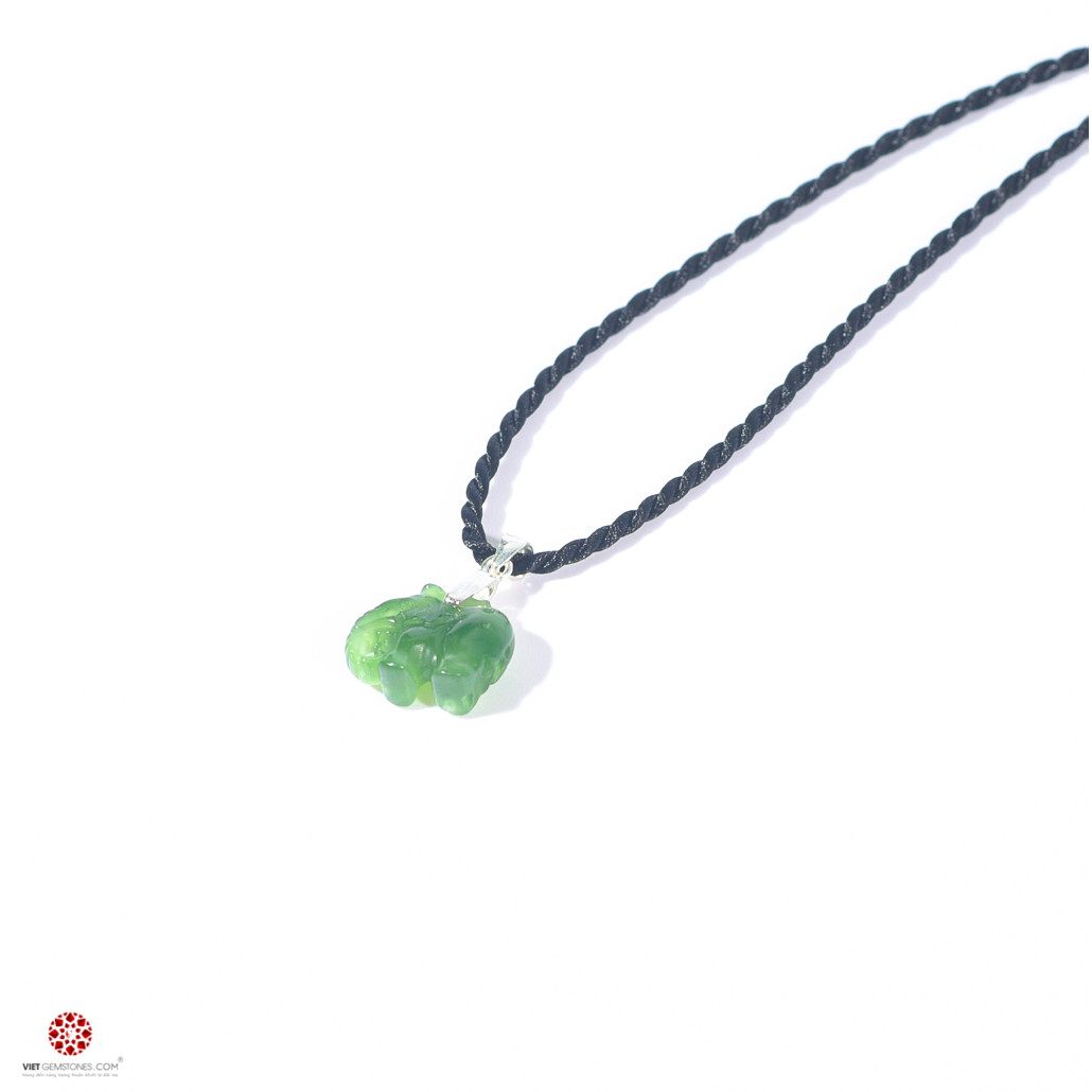 Mặt dây chuyền Con Voi Ngọc Bích - Nephrite Canada tự nhiên 100% nuôi dưỡng thân tâm an lạc - Hợp tất cả các mệnh | VietGemstones