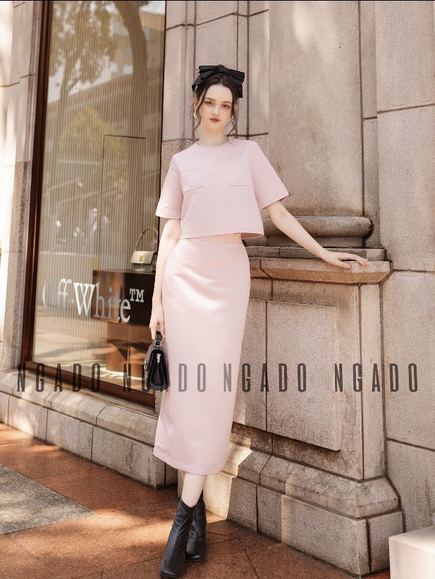 Set áo váy hồng ngắn tay NGADO
