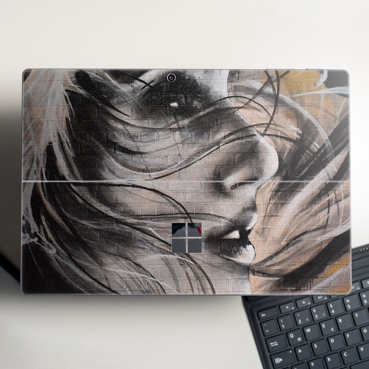 Skin dán hình nghệ thuật graffiti cho Surface Go, Pro 2, Pro 3, Pro 4, Pro 5, Pro 6, Pro 7, Pro X