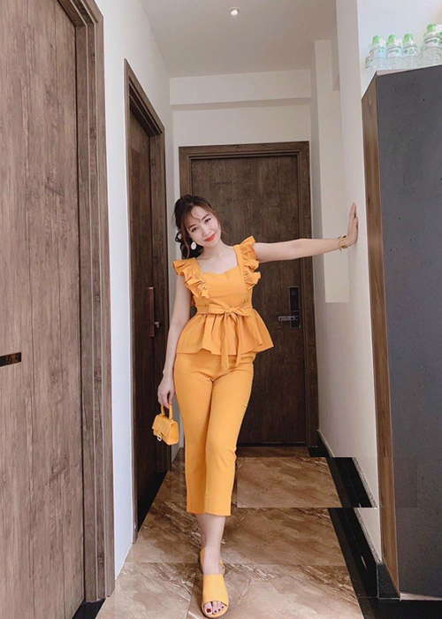 Đồ Bộ Nữ Nhún Bèo Thắt Nơ Eo Thời Trang