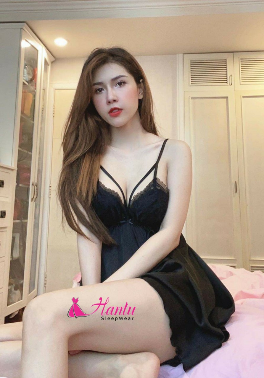 Hantu Sleepwear-Set áo choàng ngủ lụa kèm váy 2 dây chéo ngực