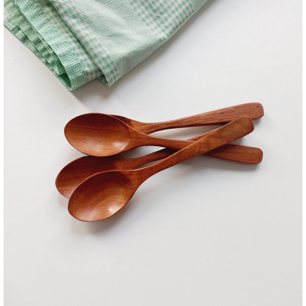 Muỗng,Thìa Gỗ Trắc Cỡ 18 cm Ăn Cơm, Soup, Chè, Chụp Ảnh Trang Trí