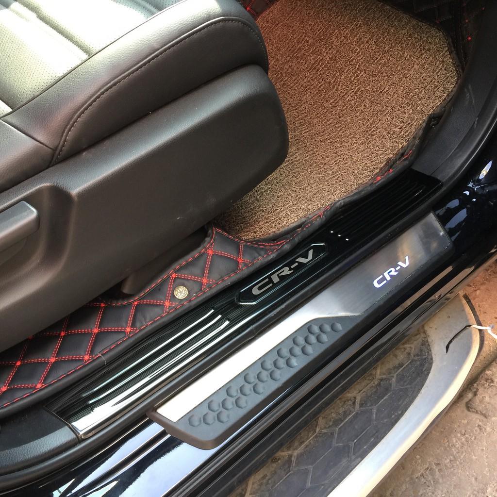 Bộ Ốp bậc, Nẹp bước chân dành cho Honda CR-V, CRV 2018-2019 - Mẫu Titan