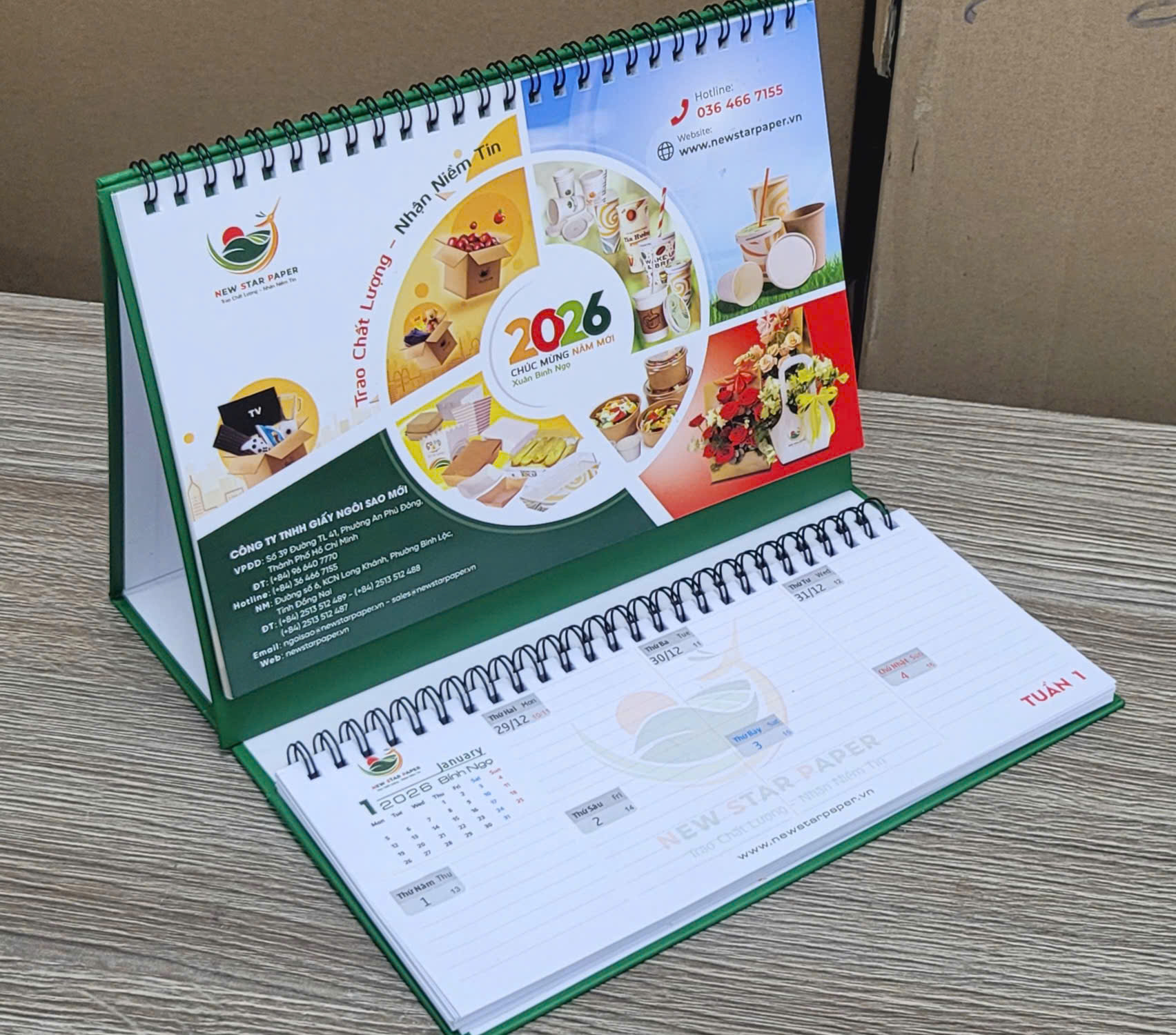 [Gift] [QUÀ TẶNG] Lịch để bàn có kèm note