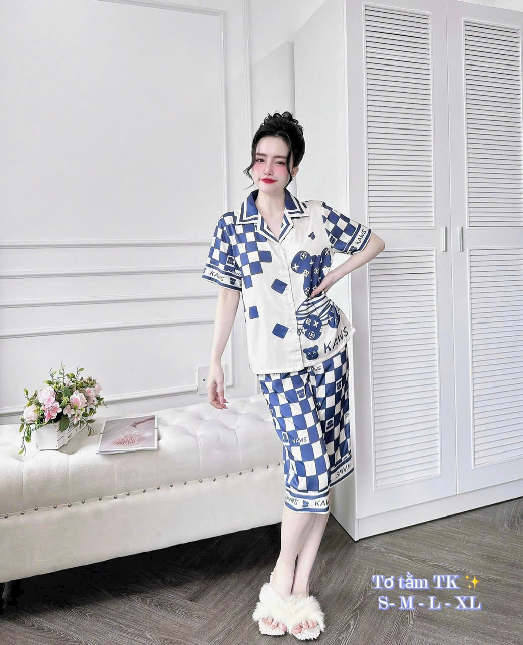 Bộ đồ ngủ lụa  cao cấp cổ vuông bèo nhún tay lỡ quần dài H104