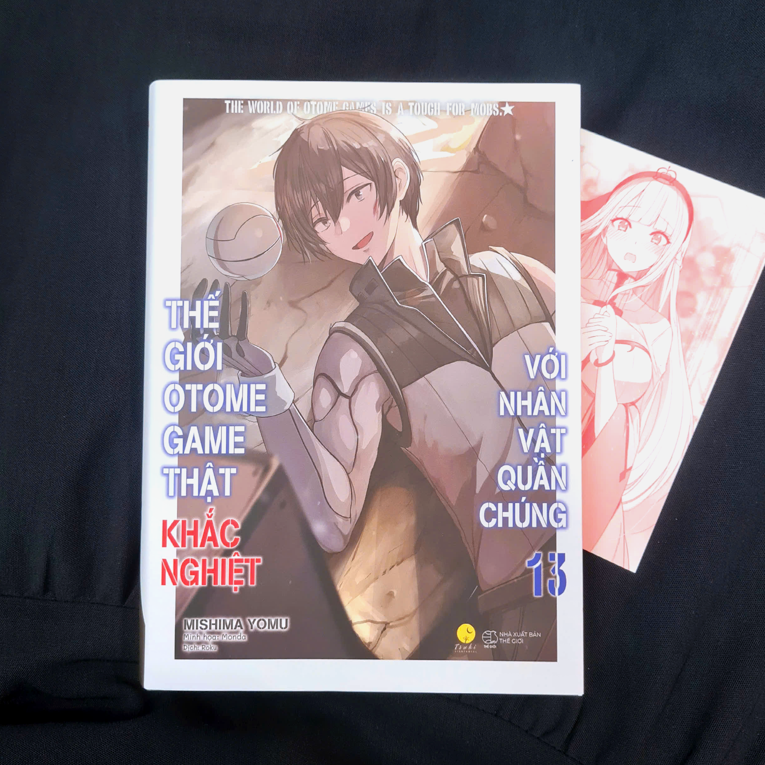 Sách - Thế Giới Otome Game Thật Khắc Nghiệt Với Nhân Vật Quần Chúng - Tập 13 - Tặng Kèm Bookmark + Posrcard Random 1 Trong 2 Mẫu