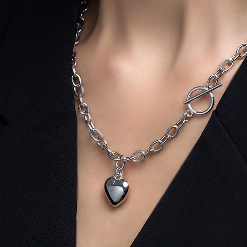 Vòng cổ Mặt Trái Tim Phong Cách Retro