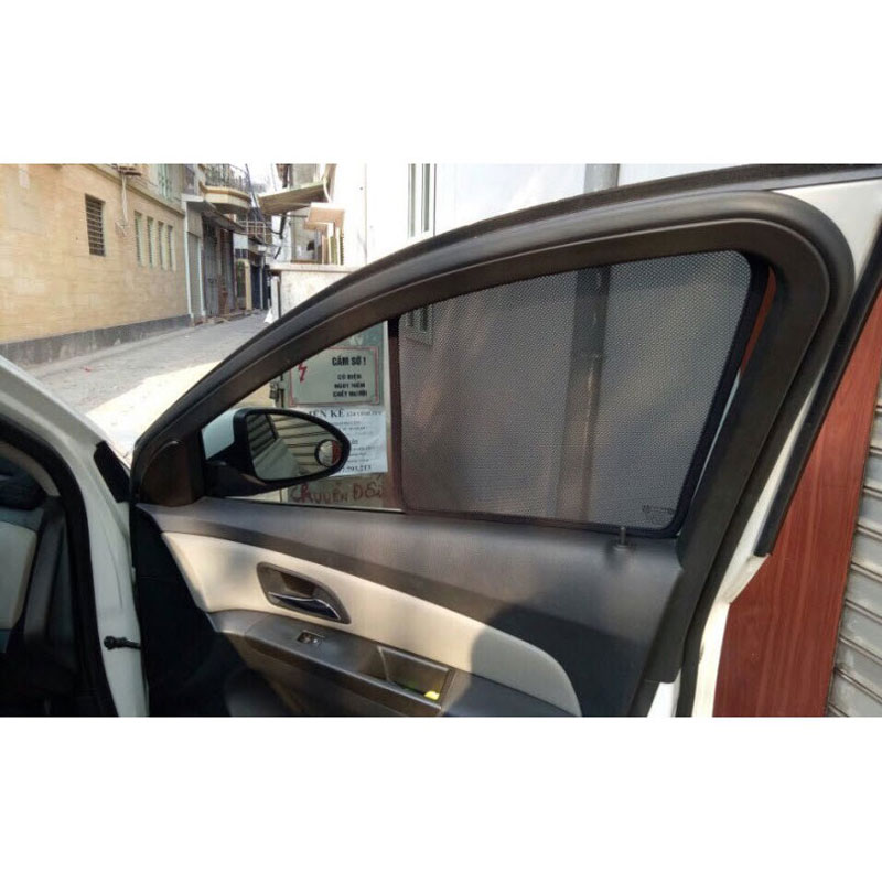 Bộ Rèm Chắn Nắng Nam Châm Dành Cho Xe Ô Tô Cruze
