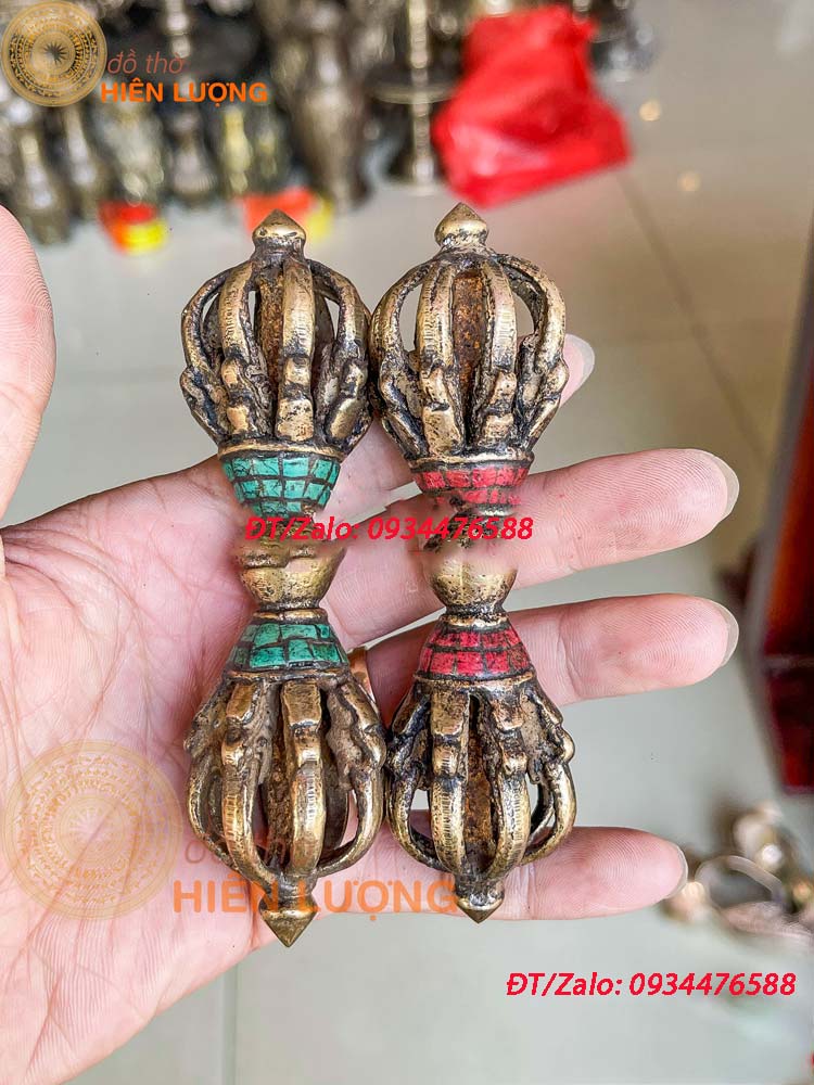 Chày Kim Cang 02 Màu Xanh Đỏ Bằng Đồng Kích Thước 12x3,5cm - Pháp Khí Mật Tông