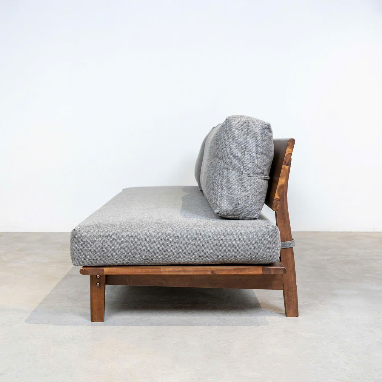 Sofa băng gỗ nệm Mohonaco hiện đại Tundo kích thước 1m8